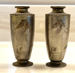 2 Vintage Heavy Metal (Messing?) Besetztes Japan 3,75" kleine Knospenvasen Mt. Fuji Szene - Bild 1 von 12
