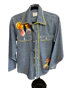 Vintage JC PENNEY BIG MAC CHAMBRAY 3D BLUMEN APPLIKATION SHIRT TOP HIPPIE MOD GR. 14 NEU - Bild 1 von 10