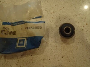 65-82 C2 C3 Corvette Rear Stabilizer Link Bushing-GM #3872955-NOS!! - Picture 1 of 5