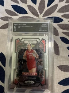 2024 Panini Prizm Monopoly WNBA #65 Caitlin Clark Rookie RC Arena Club 9 - Bild 1 von 6