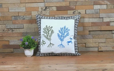 Juego de 2 fundas de cojín de algodón con estampado de bloques de mano con estampado de bordes indios Foto 1 de 4