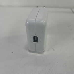 Apple iPod A1070 FireWire 0.4 A 12 V Classic White Power Wall Adapter - Picture 1 of 6