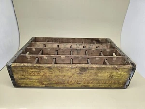 Vintage - Yellow Coca Cola Soda Bottle Wooden Crate - Holds 24 Bottles - Picture 1 of 12