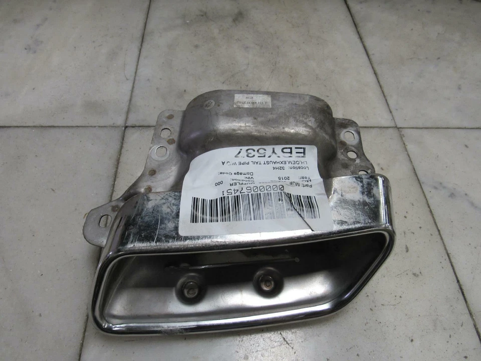 2010 - 2020 MERCEDES EXHAUST TAIL PIPE LEFT REAR BUMPER OEM 2214903527 - Image 1 of 4