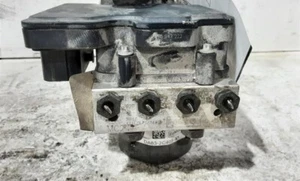 2013 LINCOLN MKT ABS Anti-Lock Brake Pump Module Assembly OEM - Picture 1 of 5