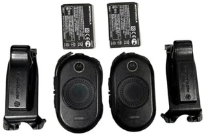 Motorola CLP1040 4 Channel UHF Two-Way Radio - Picture 1 of 2
