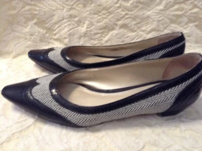 ZAPATOS TALBOTS NEGROS PLANOS, CUERO Y ESPIGA TWEED, TALLA 7.5B Foto 1 de 4