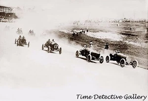 Racers Speeding Around Indianapolis 500, Indiana - 1913 - Historic Photo Print - Picture 1 of 1