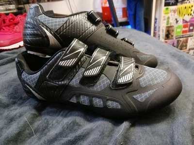 Gavin Cycling Shoes EU Sz "43" Men's Us Sz "10" Black Fits most Cleats - Image 1 of 4