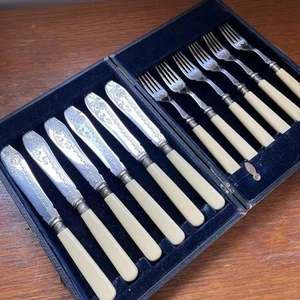 Vintage Boxed Set cutlery fish- Stamped AB&Co S - Picture 1 of 10