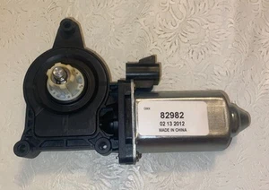 GM & Chevy 99-2009 Magnetti Marelli 1-1AMWM82982 Power Window Motor (Left Side) - Picture 1 of 4