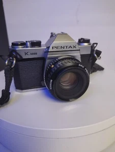 Cámara SLR Asahi Pentax K1000 35 mm y lente F/1,2 50 mm - Probada con película - Imagen 1 de 6