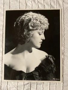 JEANETTE MACDONALD 11 X 14 BLACK & WHITE DBLWT GLAMOUR PHOTO - Beautiful Image - Picture 1 of 4