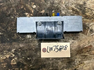 BMW 2002-2008 E85 E86 Z4 DIVERSITY ANTENNA AMPLIFIER MODULE OEM 6912817 - Picture 1 of 8