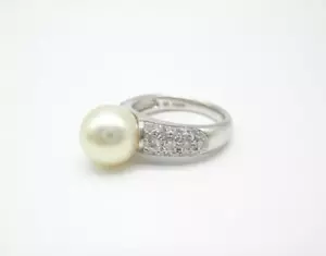8.8 GRAM PLATINUM 0.41 CTW PAVE DIAMOND & LARGE DIAMOND RING SIZE 6 - Picture 1 of 7