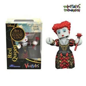 Red Queen Alice Through The Looking Glass Vinyl Figure by Diamond Select Toys