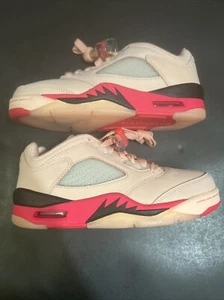 Sz 5.5 - NIKE WMNS AIR JORDAN 5 RETRO LOW ‘GIRLS THAT HOOP’ NEW - Picture 1 of 14