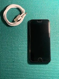 Apple iPhone 8 - 256GB - Space Gray (Unlocked) A1863 (CDMA + GSM) - Picture 1 of 10