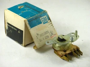 1967 Buick Riviera NOS Auto Temp Control selector switch 3013222 - Picture 1 of 3