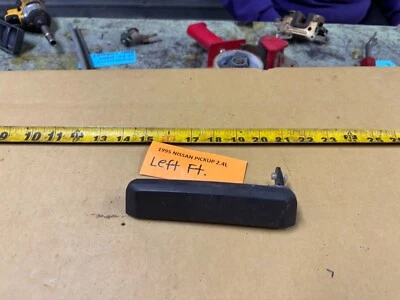 Manija exterior puerta delantera izquierda pickup nissan 1995-1997 Foto 1 de 4