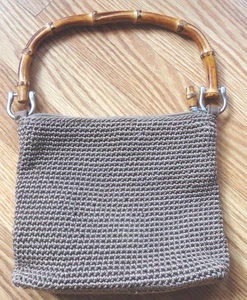 Borsa all'uncinetto The Sak beige marrone manico bambù con ferramenta argento chiusura zip - Foto 1 di 4