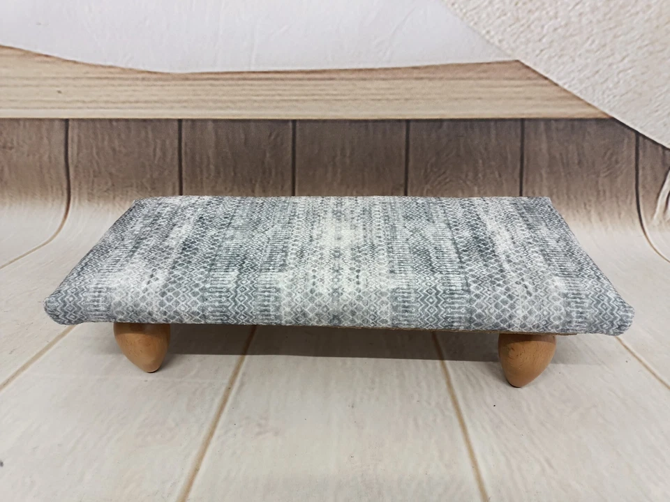 Step stool with cushion Upholstered Office footstool Short stool Ottoman bench - Image 1 of 4