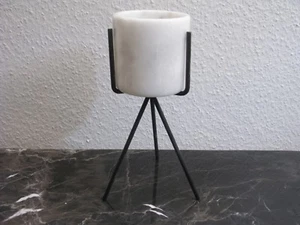 Marmor  Blumentopf mit Metallständer MANUFAKTURWARE neu - Bild 1 von 2