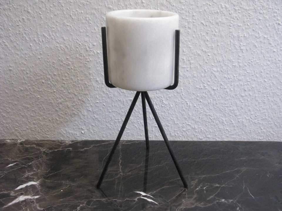 Marmor  Blumentopf mit Metallständer MANUFAKTURWARE neu - Bild 1 von 2