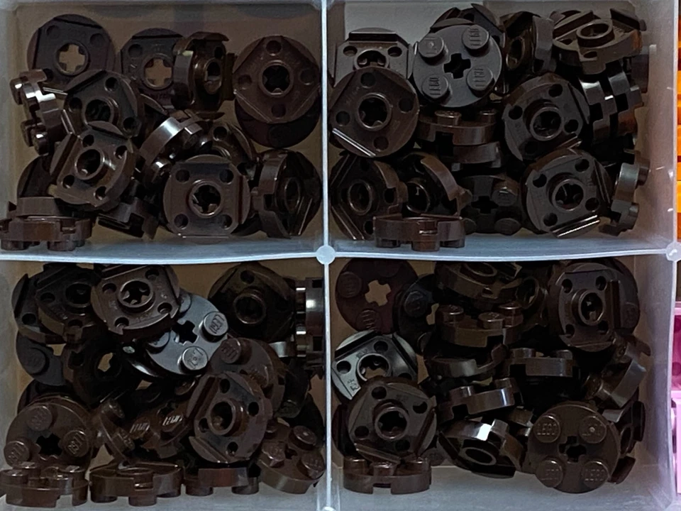 LEGO Parts - Dark Brown Plate Round 2 x 2 w Axle Hole - No 4032 - QTY 115 - Image 1 of 1