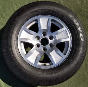 Factory Silverado Suburban Tahoe Wheel Tire OEM GM Q5U 17 2014-20 23173537 5657 - Picture 1 of 16