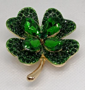 Sparkling Four 4 Leaf Clover Brooch Pinback Green Gold St Patrick's Day Pin - Picture 1 of 2