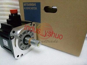 ONE NEW MITSUBISHI SERVOMOTORE HF-SP5024B - Foto 1 di 2