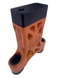 YAMAHA MEAN MOUNT HYBRID 4.25 AND 4.8125 MOTOR TOTE ORANGE - Picture 1 of 3