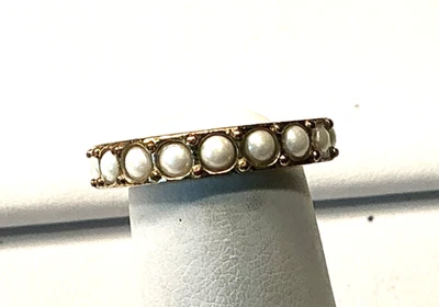 Ann Taylor Ring Seed Pearl Cast Shiny Gold Tone SZ 6 Lot 61B - Image 1 of 3
