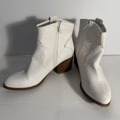 Dirty Laundry White Snake Embossed Western Ankle Boots Women’s 10 Block Heel Zip - Image 1 of 4