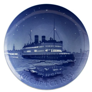 Royal Copenhagen Bing & Grondahl Christmas Plate 1933 Original Porcelain First - Picture 1 of 4