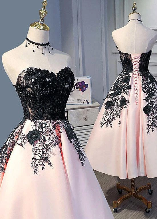 Black Pink Gothic Wedding Dresses Short Knee Length Lace Appliques Bridal Dress - Image 1 of 4