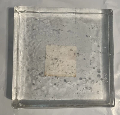 Candelabro/bandeja burbujas en acrílico transparente cuadrado 6x6x1"  Foto 1 de 4