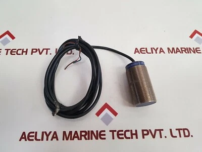Telemecanique xs630b1mal2 proximity sensor switch - Image 1 of 4