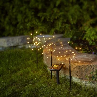 Solar Gartenbeleuchtung 3 Stäbe mit Drahtkugeln mit je 30 LEDs warm weiß Outdoor - Bild 1 von 3