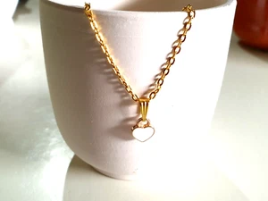 💕Sweet White Enamel Heart Charm Pendant Gold Plated Necklace💕 - Picture 1 of 8