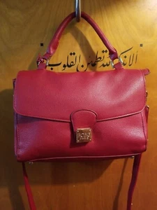 BCBG Maxazria womens red faux leather handbag shoulder crossbody large mint - Picture 1 of 11
