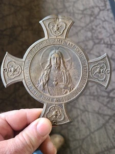 Französischer, antiker religiöser großer Teller. Jesus Christus, Heiligstes Herz. - Bild 1 von 3