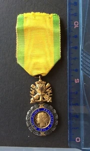 France - Très Jolie Médaille Militaire - 3 ème République (2) - Foto 1 di 2
