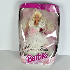 Mattel Romantic Bride Barbie Doll #1861 Beautiful Gown Blonde Barbie 1992 - Picture 1 of 7