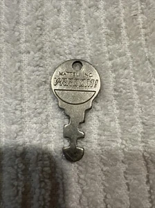 Vintage Mattel V-RROOM! Key Single Toy Key VRROOM - Picture 1 of 3