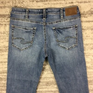 Silver Jeans Mens 36x32 Zac Straight Medium Wash Blue Denim Measure 34x31 - Picture 1 of 10