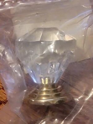  PERILLA ARCÍLICA HEXAGONAL TRANSPARENTE DE 1,25" CON BASE DE LATÓN Foto 1 de 2