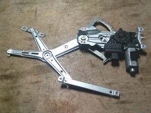 ASTRA MK5 VXR GENUINE GM N/S FRONT ELECTRIC WINDOW MOTOR & REGULATOR - Picture 1 of 1