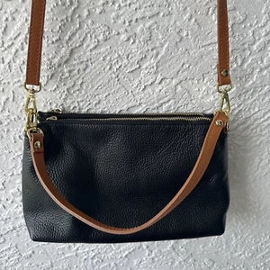 Borsa a tracolla Valentina Italy in pelle nera con ciottoli multi-ingresso tasca come nuova - Foto 1 di 10